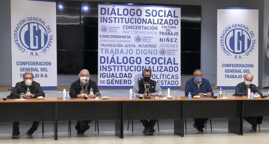 La CGT y los movimientos sociales reclamaron unidad nacional y un modelo "laboral e inclusivo"