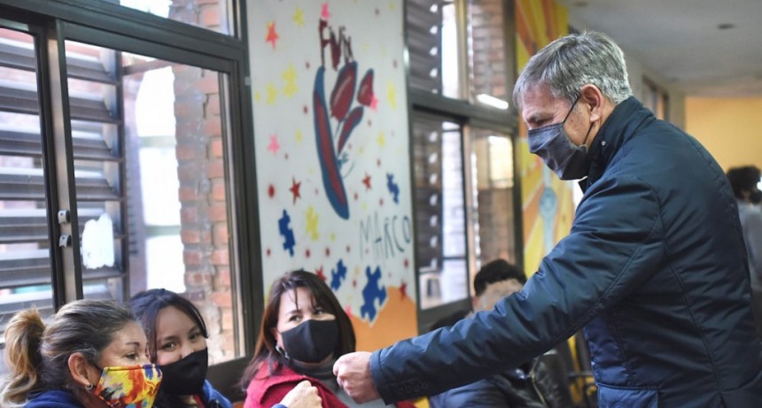 Jat&oacute;n: &ldquo;La vacunaci&oacute;n a los j&oacute;venes es una gran noticia para la ciudad&rdquo;