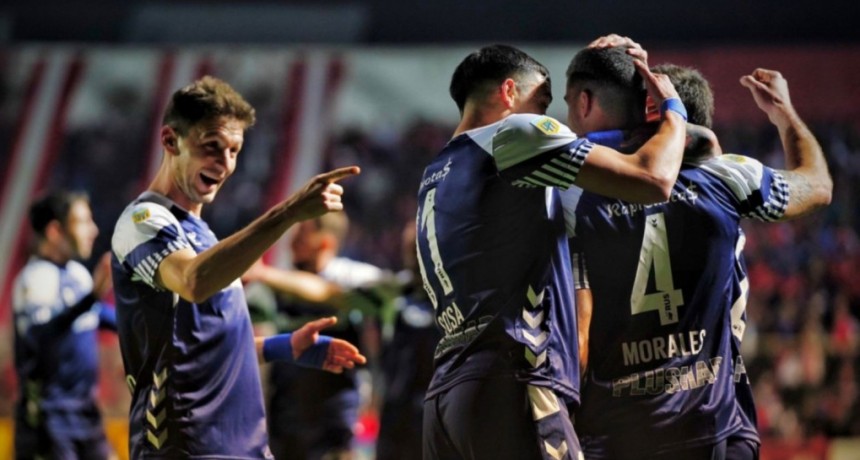 El Lobo venció 2-0 al Tatengue por la fecha 14 del Torneo LPF 2022.