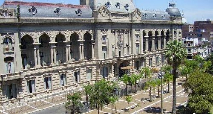 El gobierno no abonar&aacute; a los estatales los d&iacute;as no trabajados por medidas de fuerza