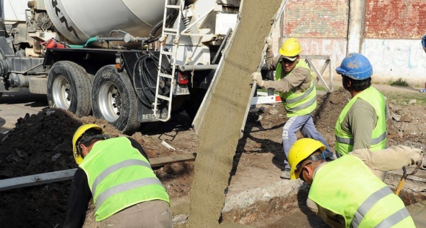 Trabajos de iluminaci&oacute;n y bacheo previstos para este viernes