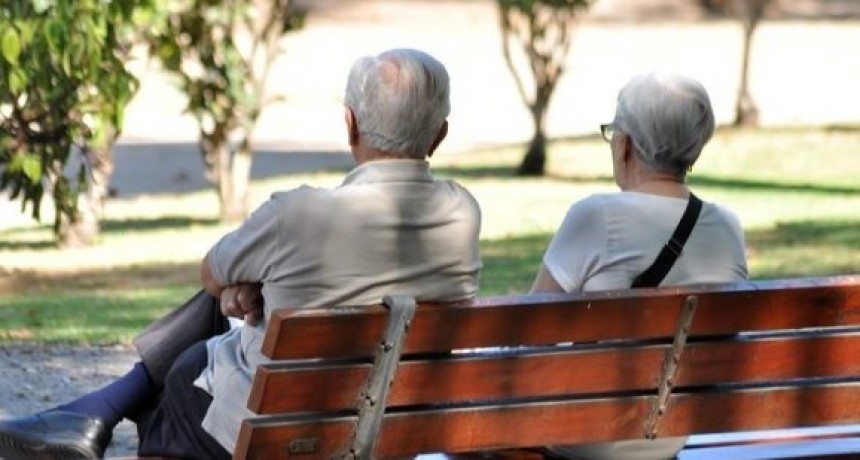Anses: Las jubilaciones, pensiones y asignaciones aumentar&aacute;n un 23,29% por movilidad