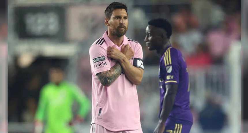 Messi revel&oacute; por qu&eacute; festeja como superh&eacute;roes