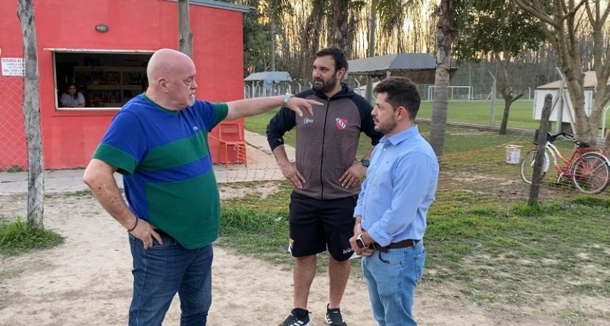 Castelló recorrió obras en el club Independiente de Santo Tomé