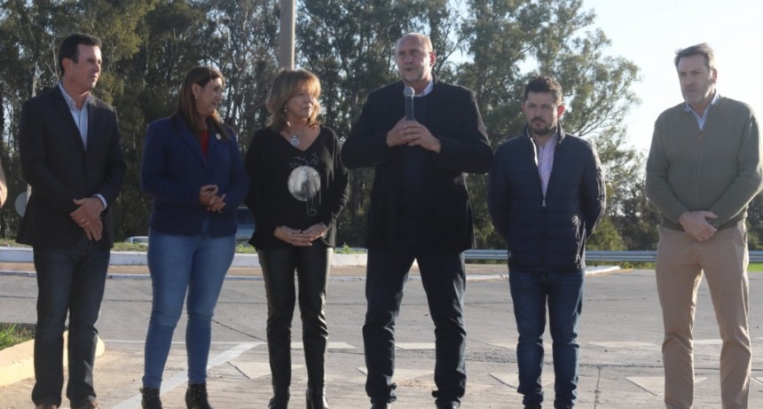 Se inaugur&oacute; el nuevo intercambiador de la Autopista Provincial 01 en el acceso norte a Santo Tom&eacute;