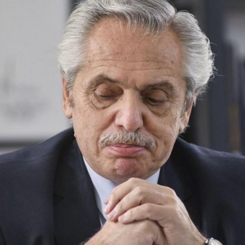 Allanaron el departamento de Alberto Fern&aacute;ndez y secuestraron su celular