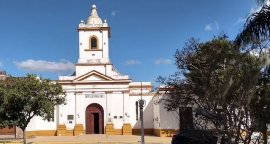 Una iglesia de Coronda realiza una colecta y vende tortas fritas para pagar la boleta de la luz