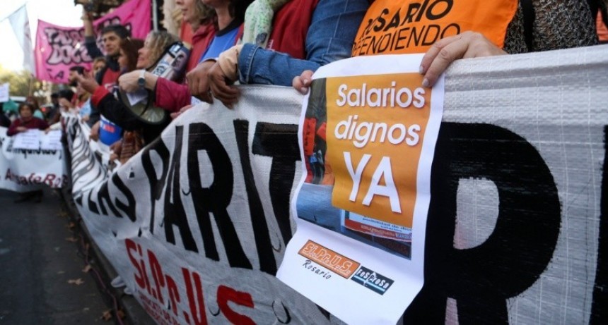Médicos provinciales anuncian medidas tras no ser incluidos en el aumento