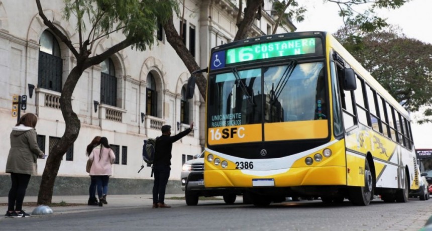 Poletti ratific&oacute; el aumento en la tarifa del colectivo