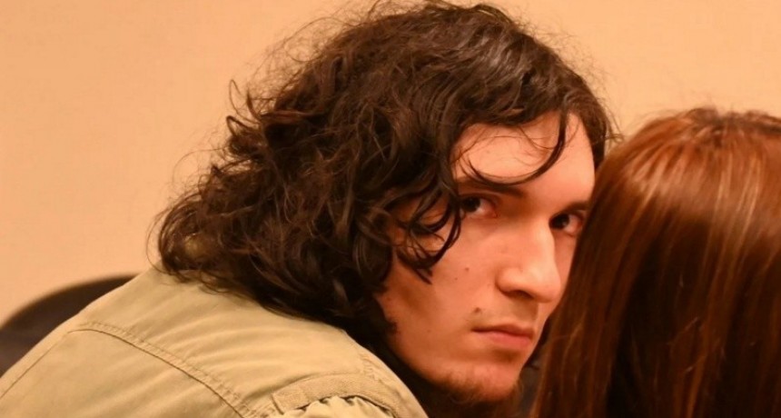 "Certeza delirante": perpetua al ex cadete que mató a un chofer e hirió a puñaladas a pupilos de un liceo en Santa Fe