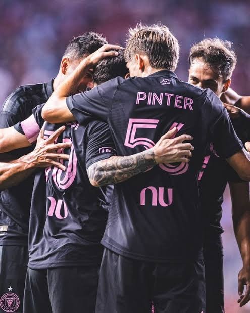 Lionel Messi anot&oacute; su primer gol despu&eacute;s de la muerte de su pap&aacute;