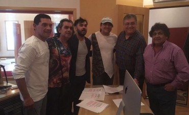 Los Palmeras adelantaron material de su nuevo disco