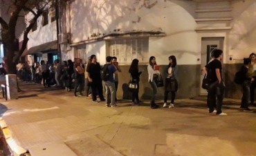 Solicitaron reubicar la parada de Fluviales y Etacer en la Facultad de Derecho