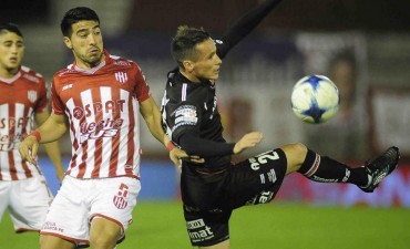 Uni&oacute;n va por la punta contra Hurac&aacute;n