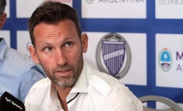 Lucas Bernardi es el nuevo entrenador de Estudiantes