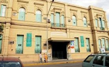 Un pitbull mordi&oacute; a su due&ntilde;o en barrio Candioti