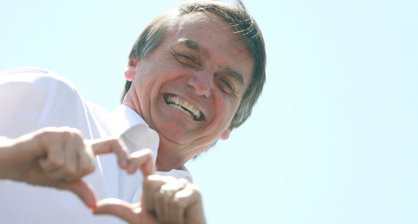 El candidato brasile&ntilde;o apu&ntilde;alado durante un acto de campa&ntilde;a, fue operado y est&aacute; estable
