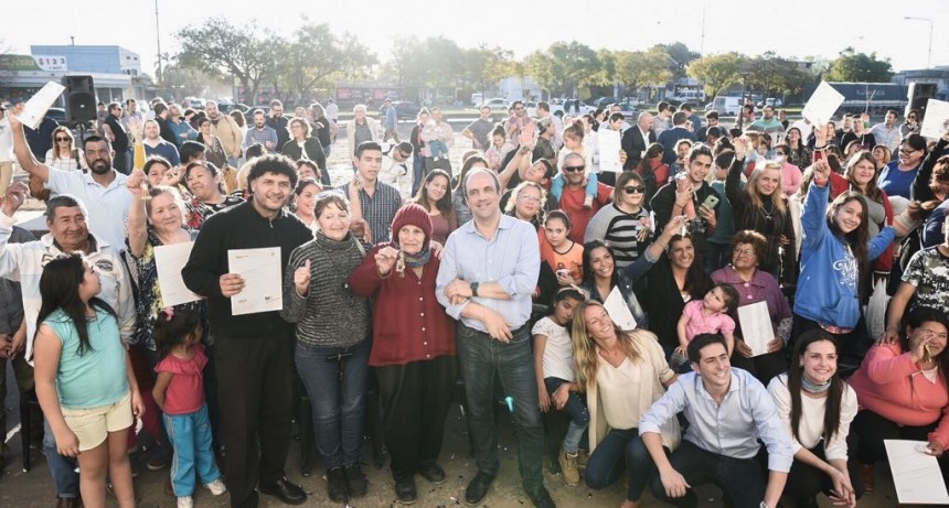 Entregaron las llaves a los propietarios de los nuevos departamentos del Plan H&aacute;bitat