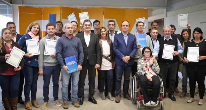 M&aacute;s ciudades y comunas se suman al Plan Nacional de Acci&oacute;n en Derechos Humanos