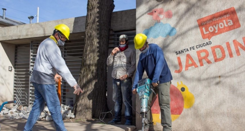 Nuevas veredas para jugar en el Jard&iacute;n Municipal Loyola Sur