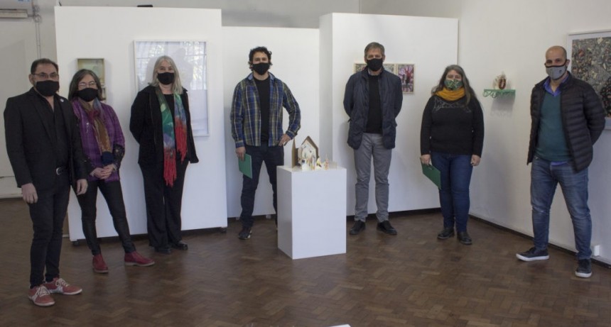 Se entregaron los premios del Sal&oacute;n Primavera elegidos entre 118 artistas