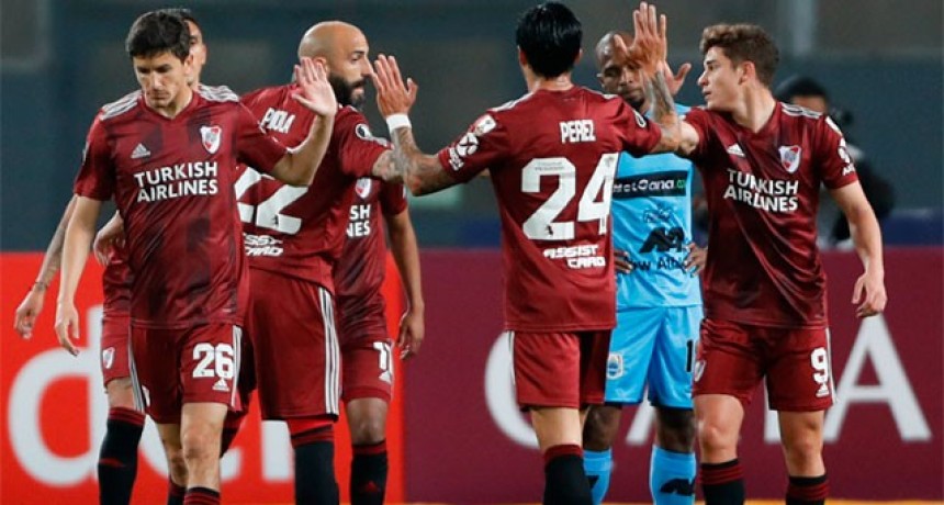 River gol&eacute;o a Deportivo Binacional y qued&oacute; cerca de la clasificaci&oacute;n