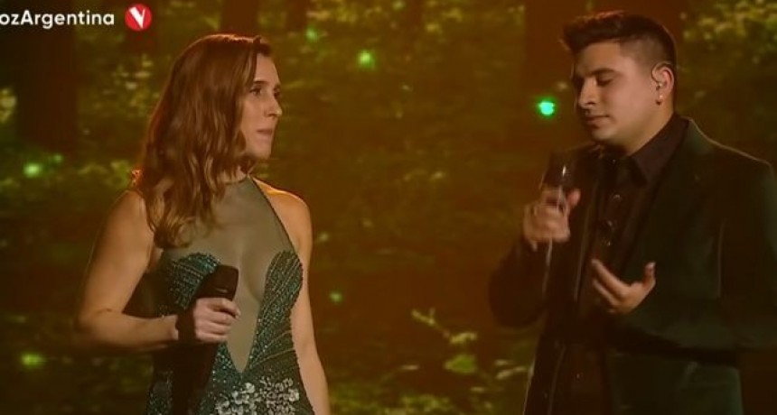 La Voz Argentina: Francisco Ben&iacute;tez gan&oacute; el concurso y le dio una alegr&iacute;a a Soledad
