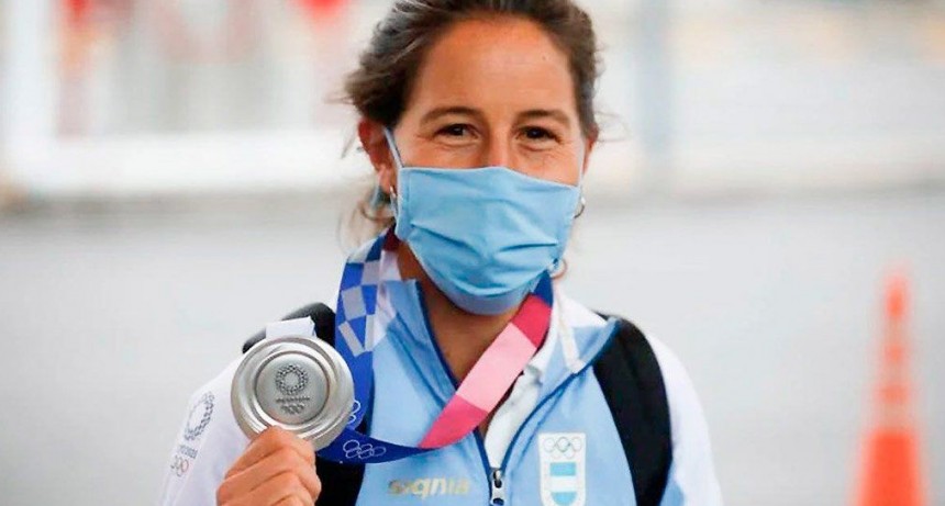Le robaron la medalla ol&iacute;mpica a una Leona y pide ayuda