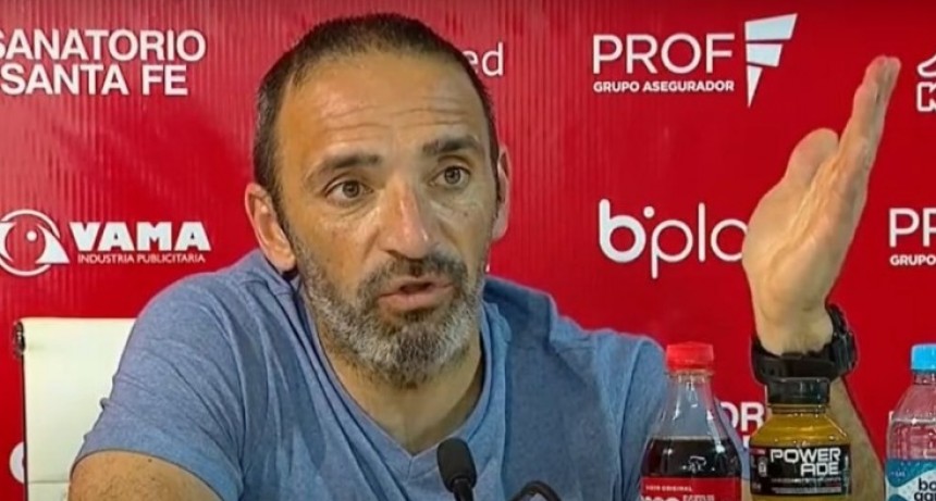 Juan Manuel Azconz&aacute;bal: No me gust&oacute; el partido que hicimos