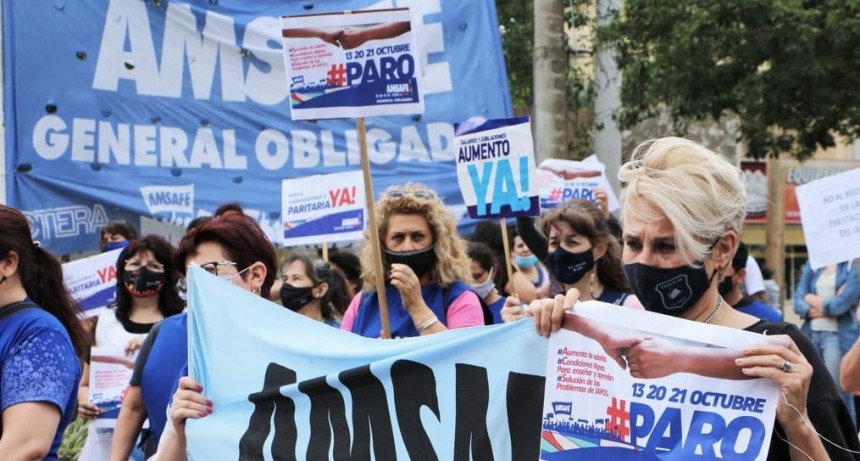 Se reanudar&aacute; este martes la paritaria con los gremios docentes