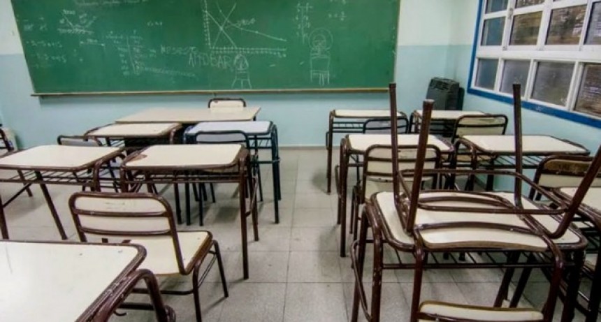 Educaci&oacute;n eval&uacute;a c&oacute;mo recuperar los d&iacute;as de paro