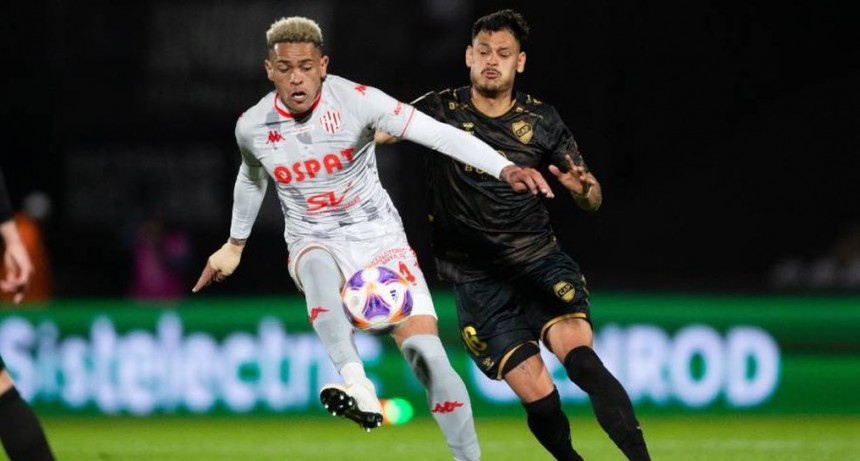 Uni&oacute;n perdi&oacute; con Platense y se alej&oacute; de la Copa Sudamericana 2023