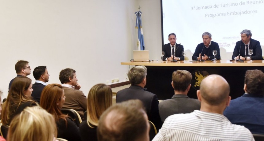 La Municipalidad organiz&oacute; una jornada de capacitaci&oacute;n en turismo de reuniones