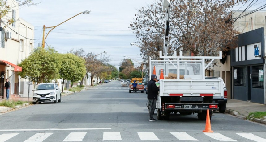 Trabajos de bacheo, iluminaci&oacute;n y mantenimiento previstos para este martes