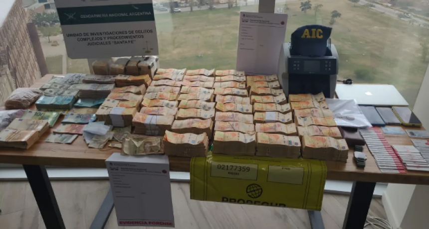 Amarras Center: hallaron millones de pesos y miles de d&oacute;lares en un allanamiento