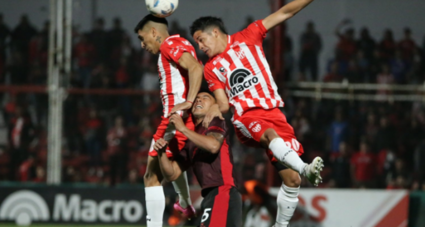 Col&oacute;n no tuvo una buena noche en C&oacute;rdoba y perdi&oacute; por 3 a 1 frente a Instituto