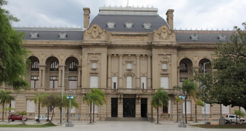 Volvieron a caer los fondos coparticipables recibidos por Santa Fe durante agosto