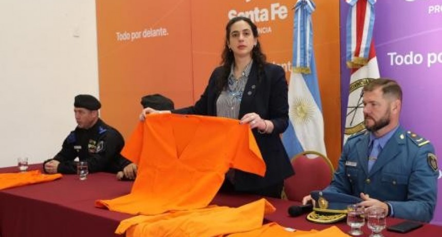 Uniformes naranjas para presos de alto perfil: &ldquo;Estamos estableciendo criterios definitivos de seguridad&rdquo;