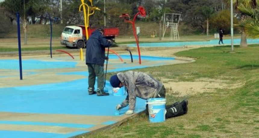 De cara al verano, avanza la puesta a punto de los piletones del Parque del Sur