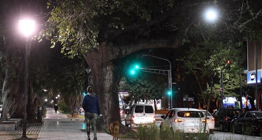 El Concejo aprob&oacute; la tercerizaci&oacute;n del servicio de alumbrado p&uacute;blico
