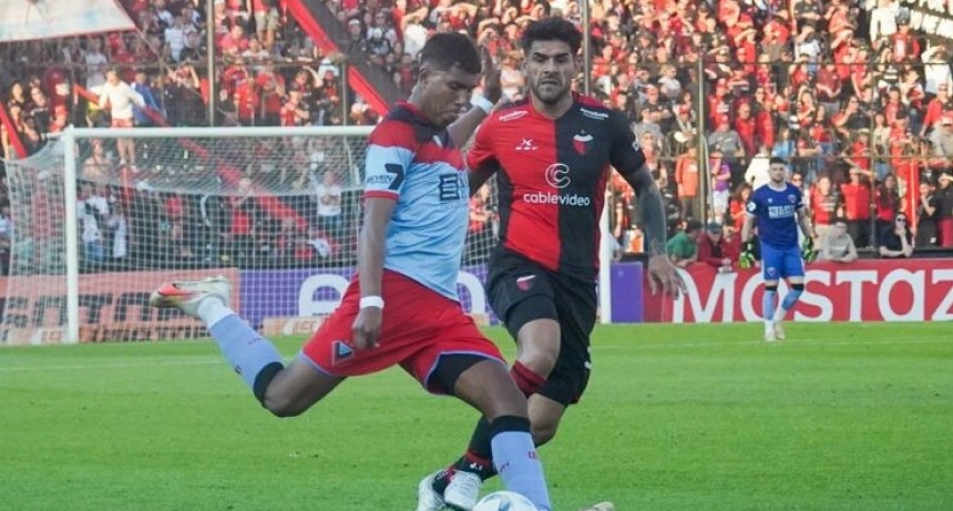 Col&oacute;n en ca&iacute;da libre:  perdi&oacute; como local frente a uno de los peores equipos del campeonato
