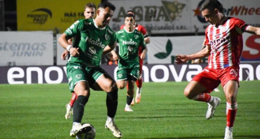 Uni&oacute;n tuvo una pobre producci&oacute;n futbol&iacute;stica y perdi&oacute; en Jun&iacute;n