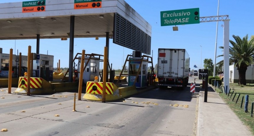 Aumentos en el peaje de la Autopista Santa Fe - Rosario: mir&aacute; los nuevos valores desde este lunes