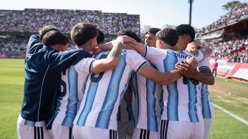 Con otro sufrido triunfo sobre el final, Argentina sub 19 es finalista de los Suramericanos