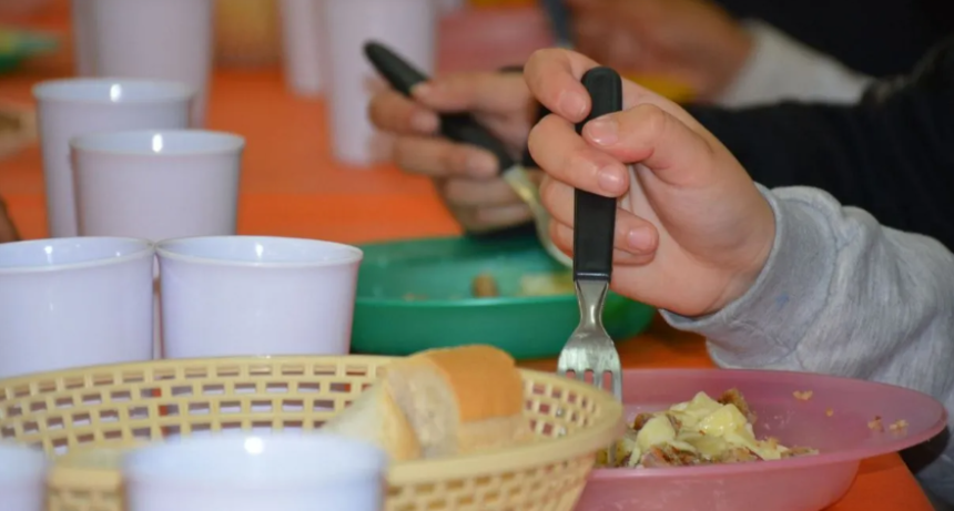 Radiograf&iacute;a de la crisis en Santa Fe: comedores desbordados y familias sin una comida diaria asegurada
