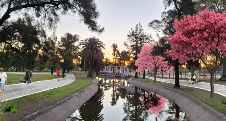 Renuevan el Parque Garay: piletones multiuso, pista e inversi&oacute;n millonaria