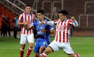 Uni&oacute;n perdi&oacute; en Mendoza