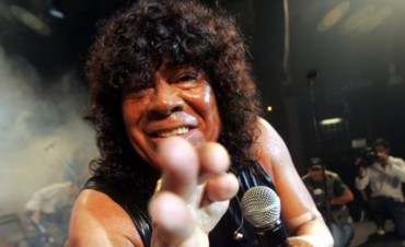 Video: el desagradable baile de "La Mona" Jim&eacute;nez en un show