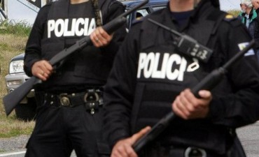 El Gobierno de la provincia paga la tercera y &uacute;ltima cuota de los uniformes a la Polic&iacute;a de Santa Fe