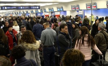 Se normalizaron los vuelos en Aeroparque y Ezeiza